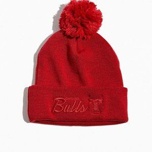 Mitchell & Ness Chicago Bulls Tonal Pompom Beanie
